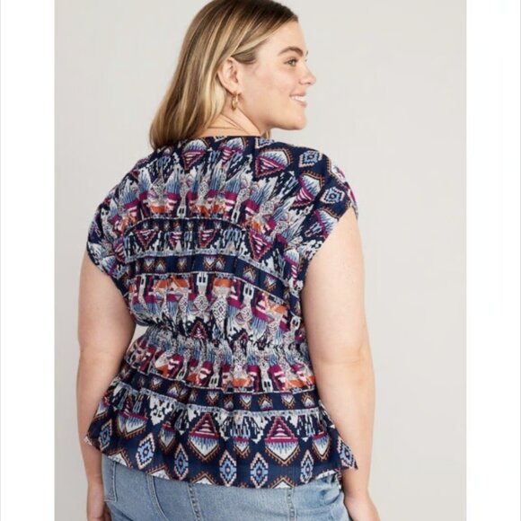 Old Navy V-Neck Short Sleeve Peplum Blouse – Multicolor | Size XL (16 - 18 ) - Picture 3 of 8